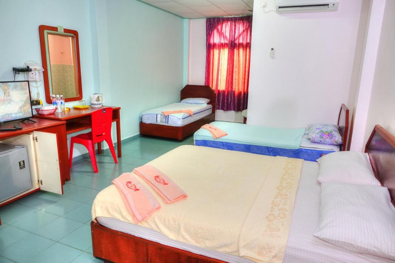 The Room Concept Homestay Куах Экстерьер фото
