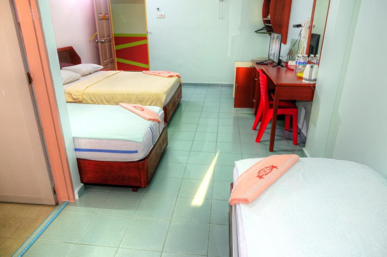The Room Concept Homestay Куах Экстерьер фото