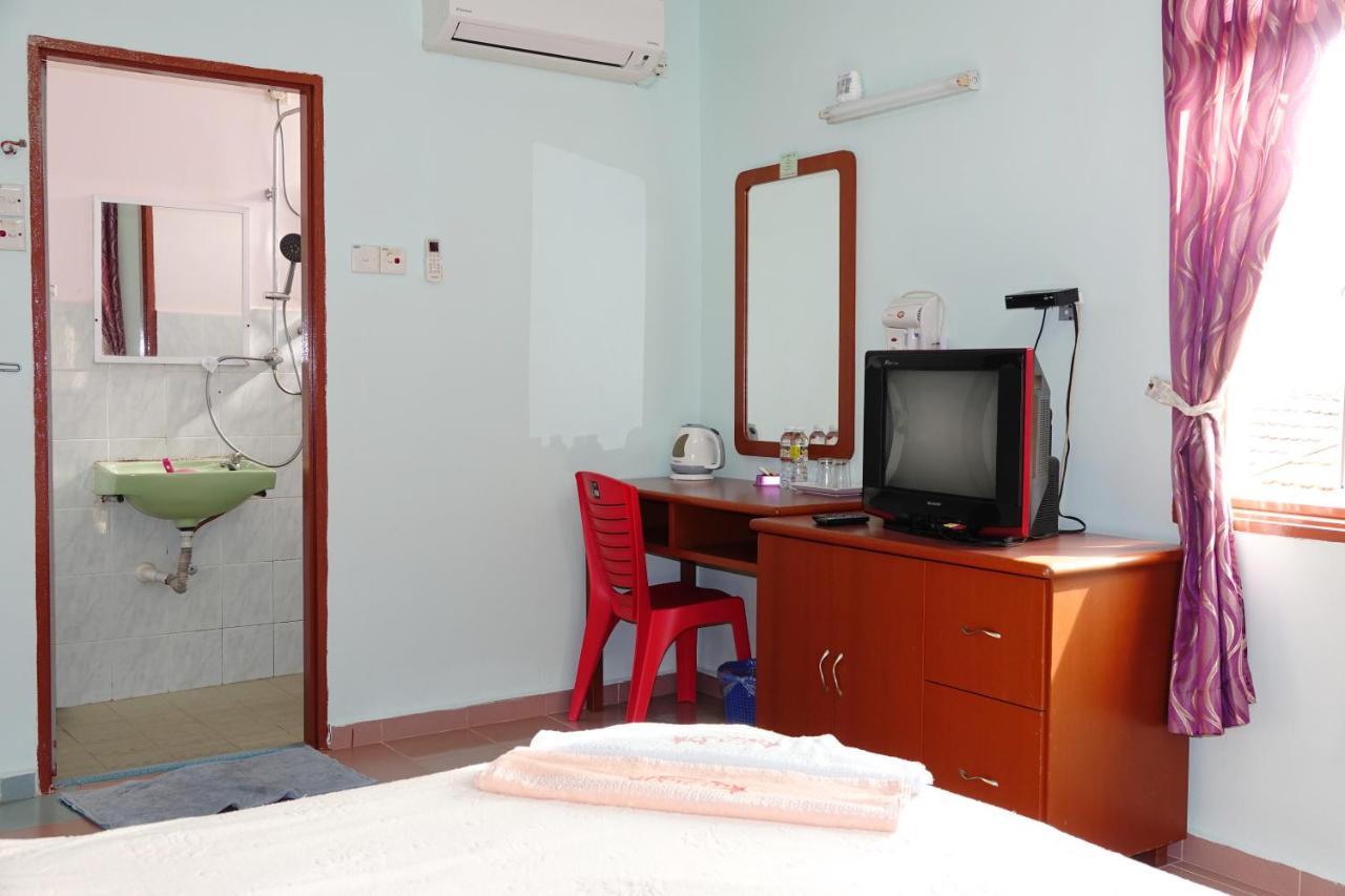 The Room Concept Homestay Куах Экстерьер фото
